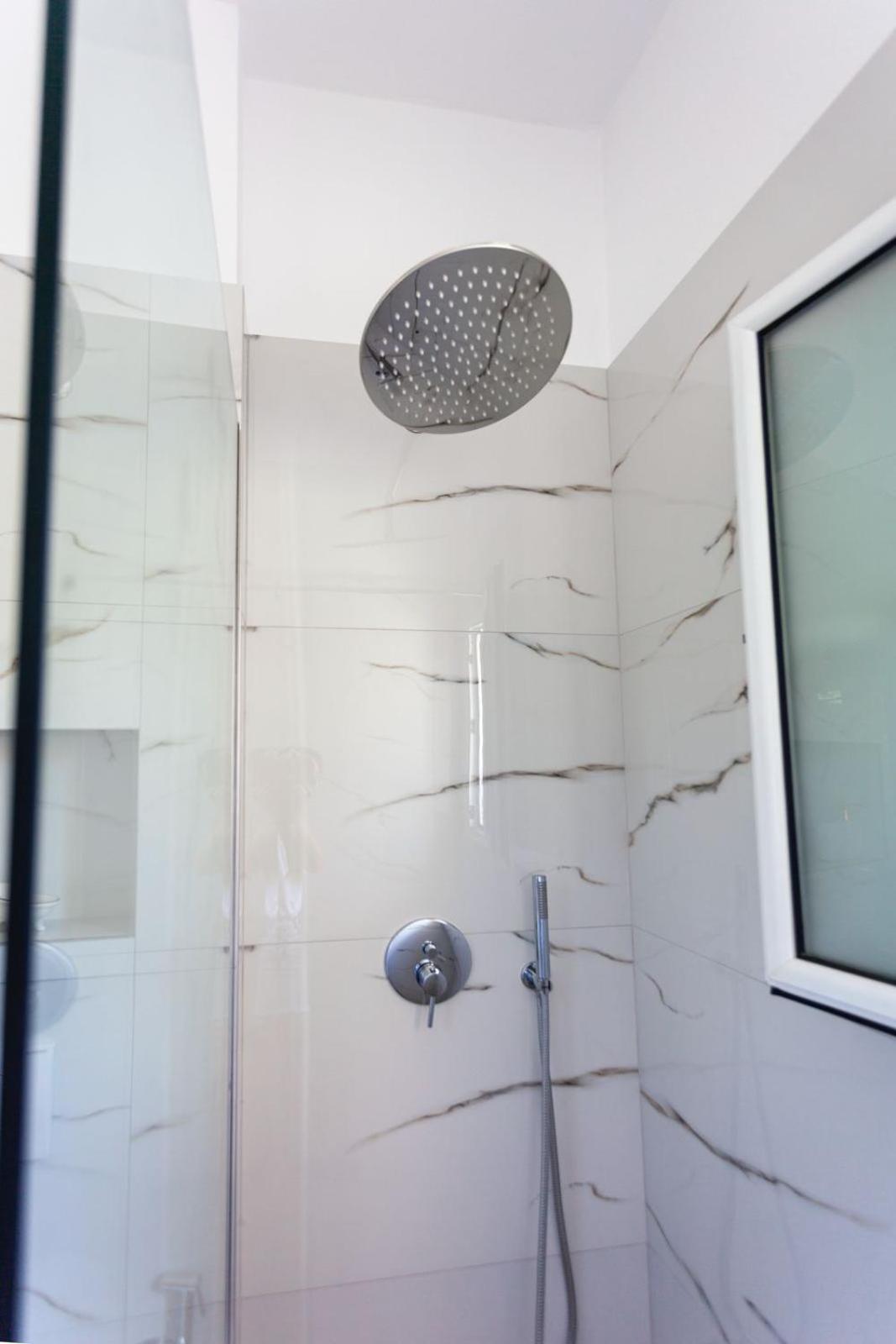 Zacharias Apartments Himare Ngoại thất bức ảnh