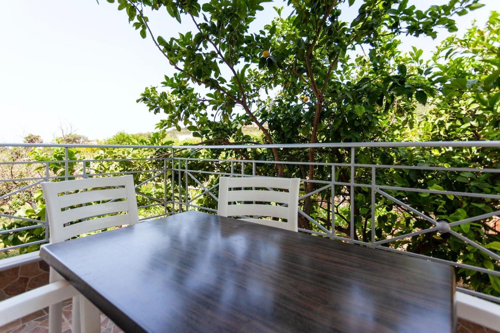 Zacharias Apartments Himare Ngoại thất bức ảnh