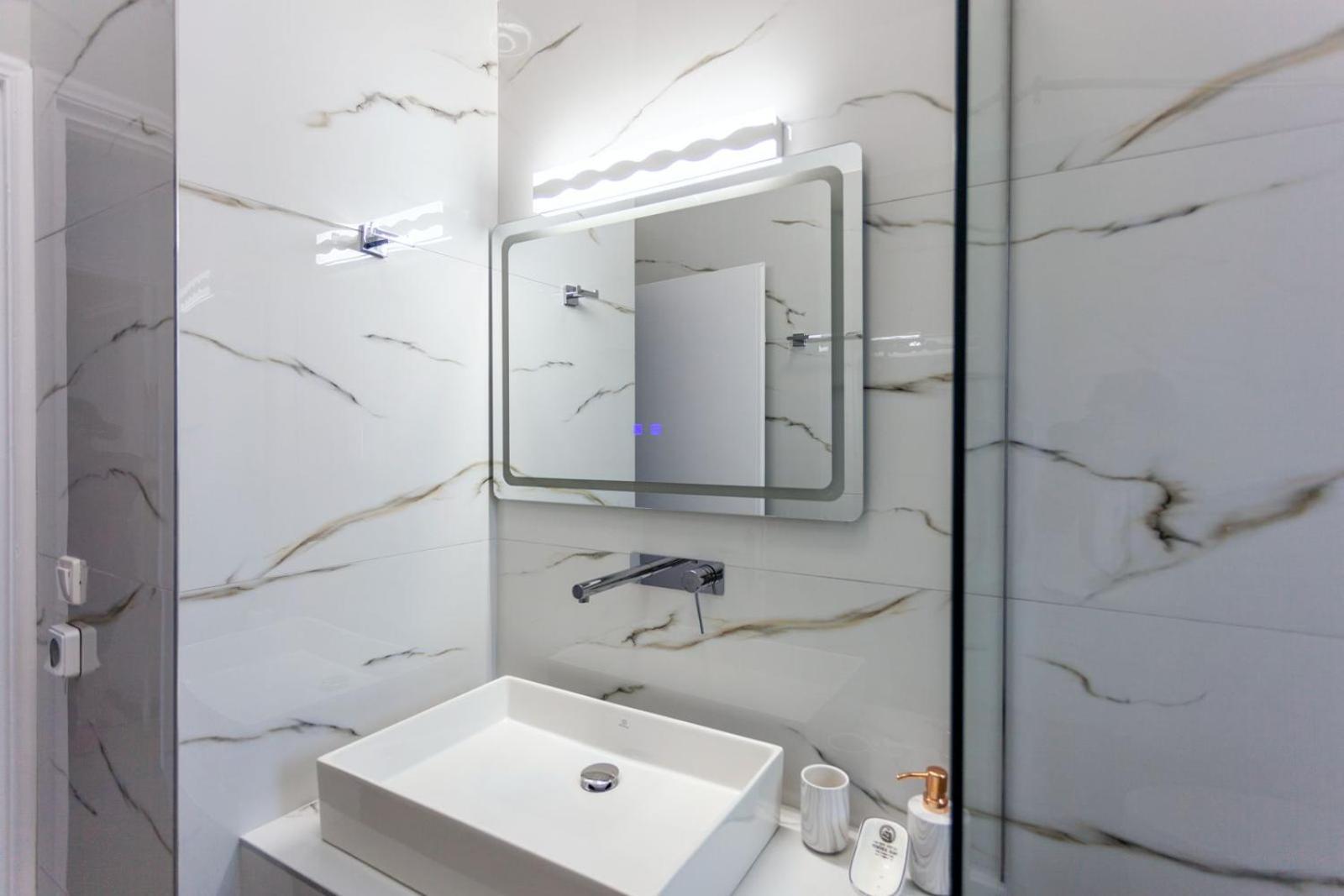 Zacharias Apartments Himare Ngoại thất bức ảnh