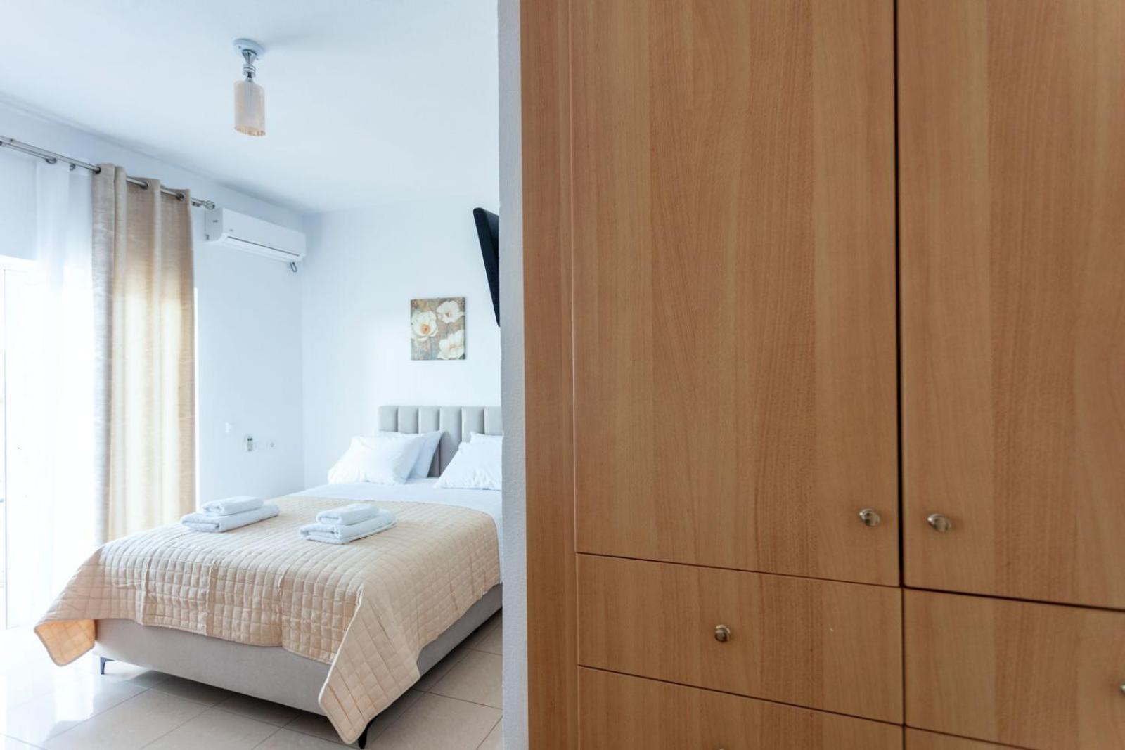 Zacharias Apartments Himare Ngoại thất bức ảnh