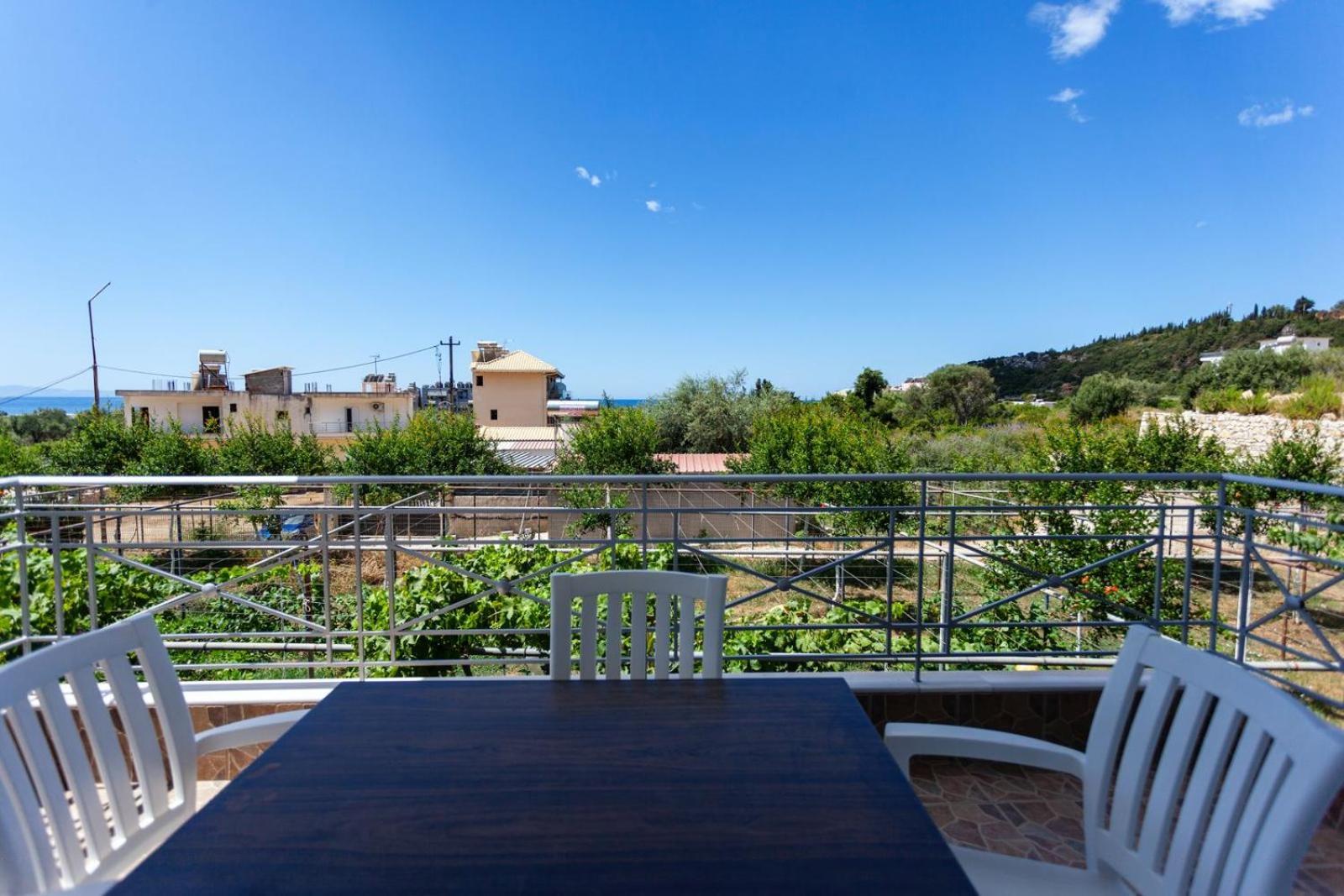 Zacharias Apartments Himare Ngoại thất bức ảnh