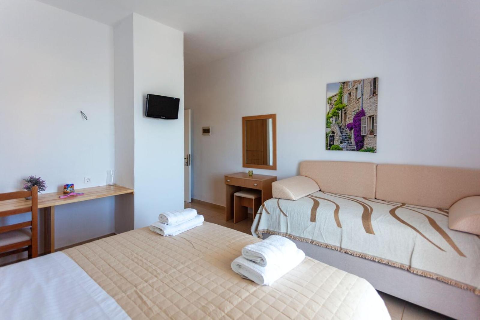Zacharias Apartments Himare Ngoại thất bức ảnh